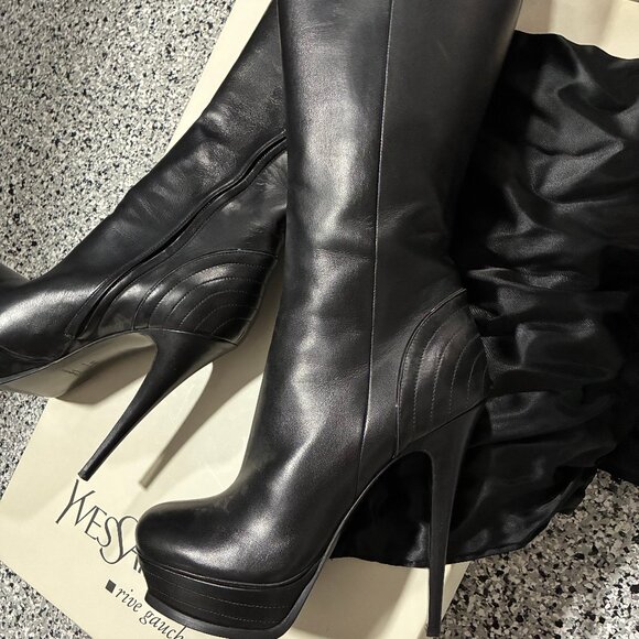 Yves Saint Laurent EXCELLENT Leather boots - Picture 2 of 15